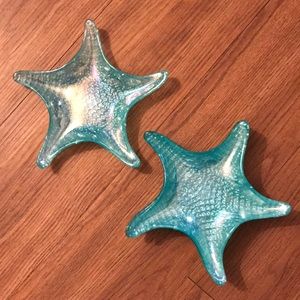 4 glass starfish trays